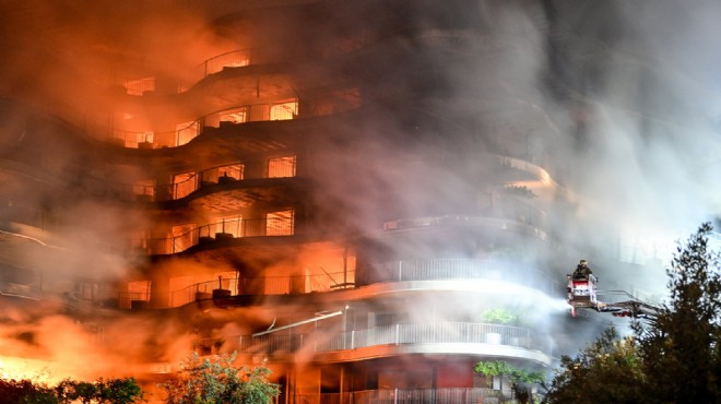 FOLKART’tan yangın açıklaması: Tek blokta 40 daire etkilendi!